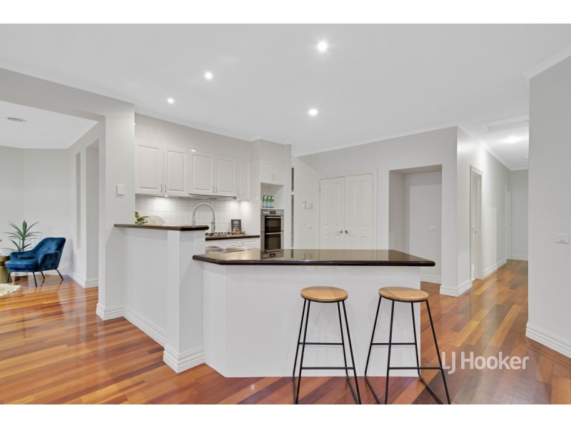 14 Sassari Court, Point Cook VIC 3030