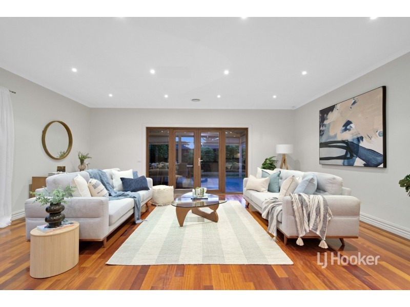 14 Sassari Court, Point Cook VIC 3030