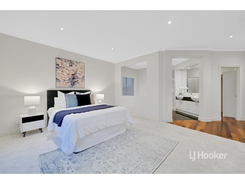 14 Sassari Court, Point Cook VIC 3030