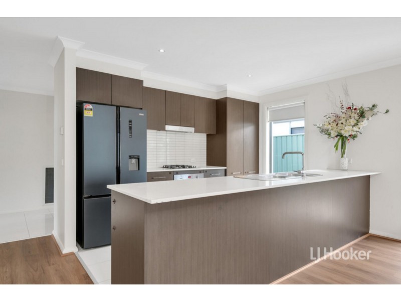 17 Rathgar Mews, Wyndham Vale VIC 3024