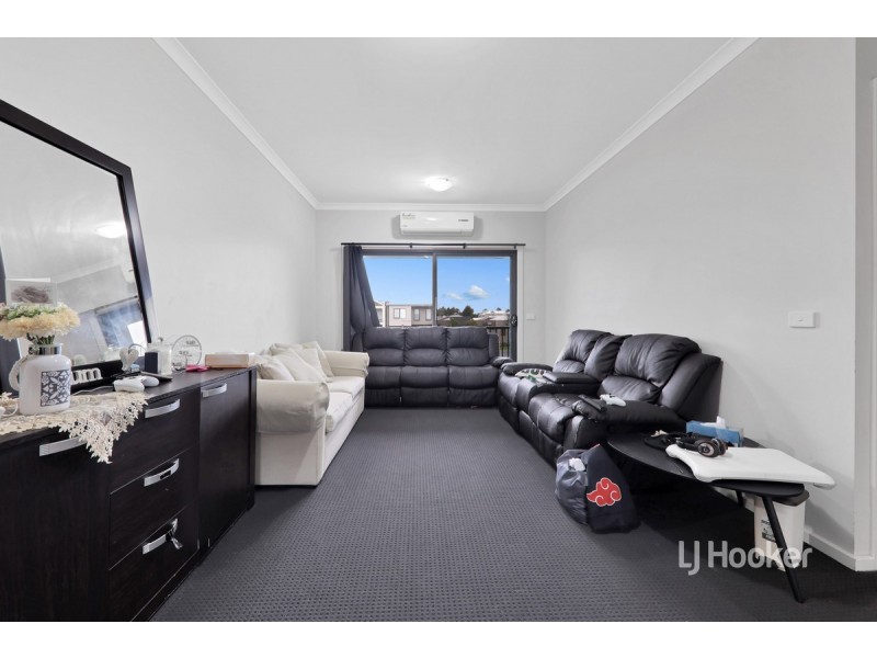 25 Sable Circuit, Officer VIC 3809