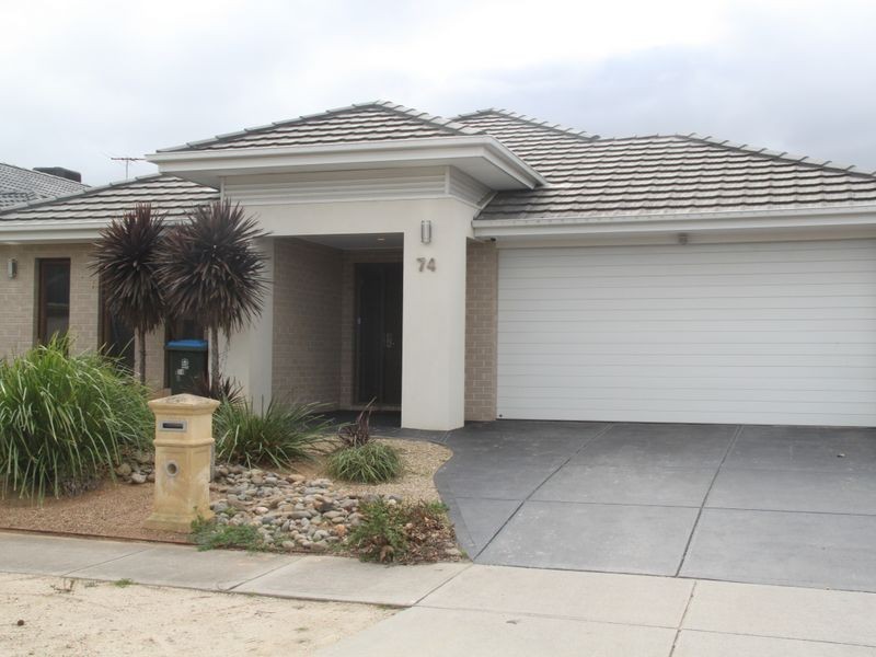 74 Juniper Avenue, Point Cook VIC 3030