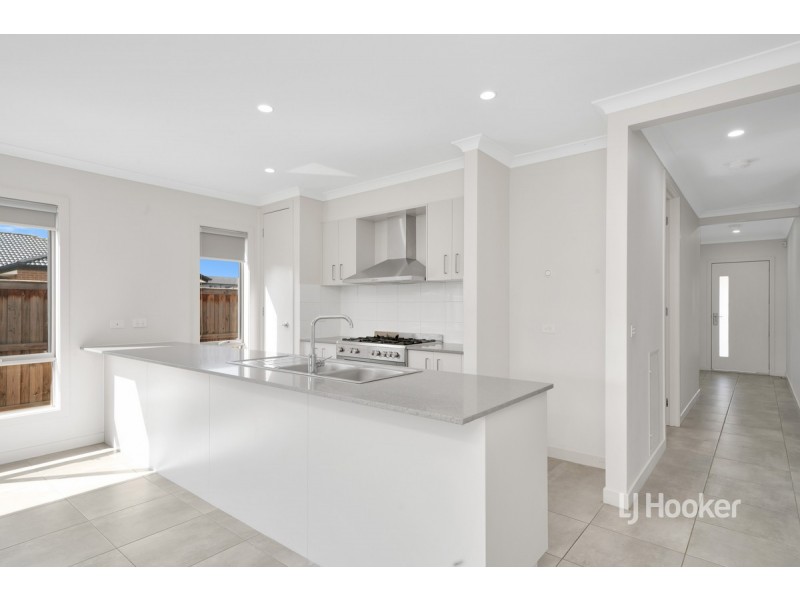 85 Middleton Drive, Point Cook VIC 3030