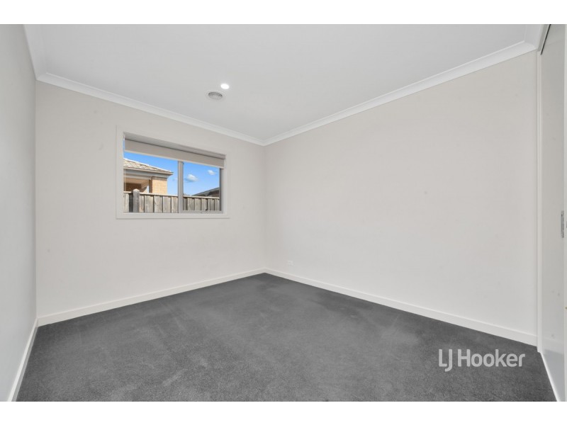 85 Middleton Drive, Point Cook VIC 3030