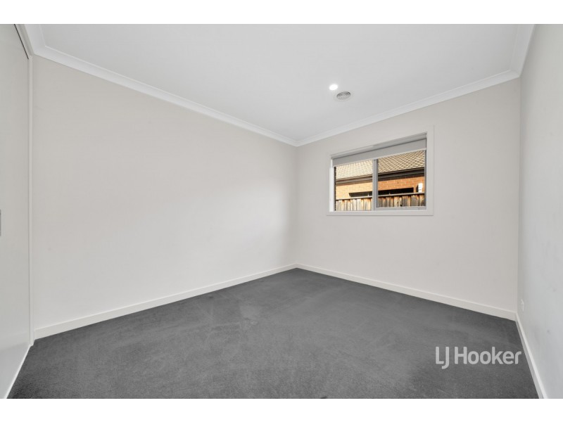 85 Middleton Drive, Point Cook VIC 3030