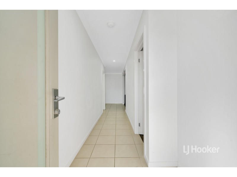 15 Fulton Street, Point Cook VIC 3030