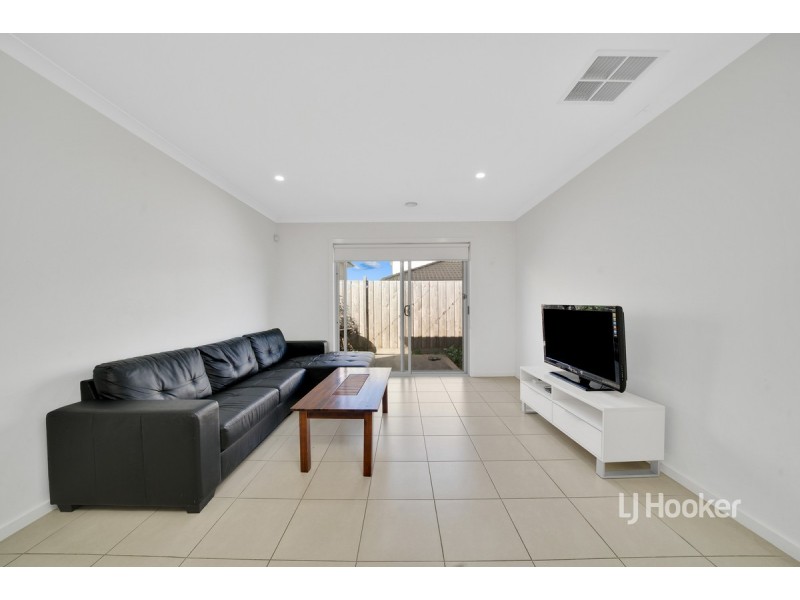 15 Fulton Street, Point Cook VIC 3030