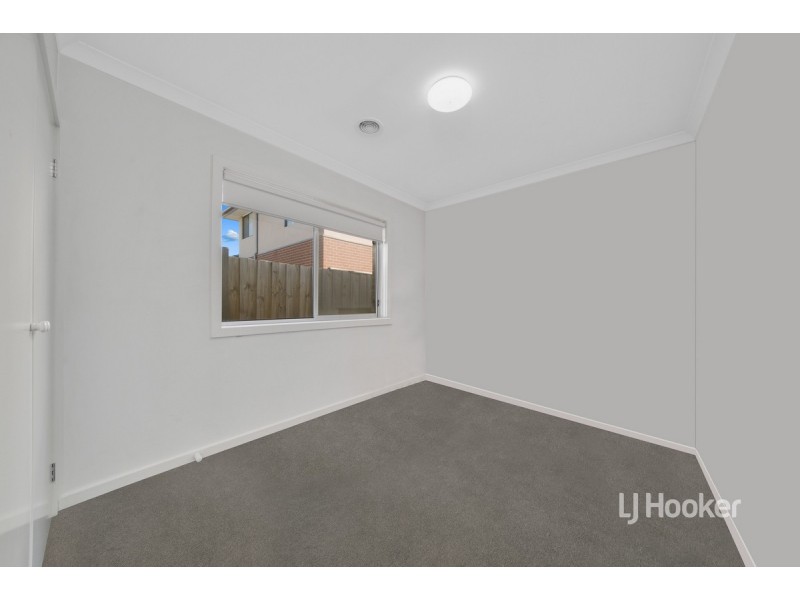 15 Fulton Street, Point Cook VIC 3030