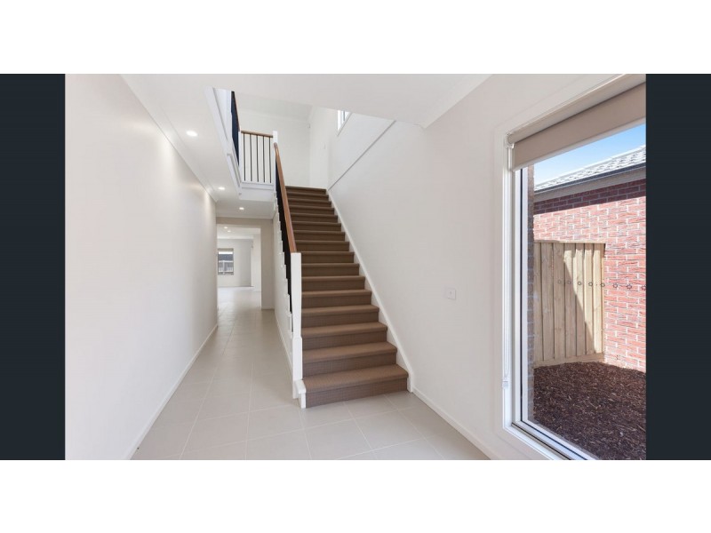 9 Squadron Road, Point Cook VIC 3030