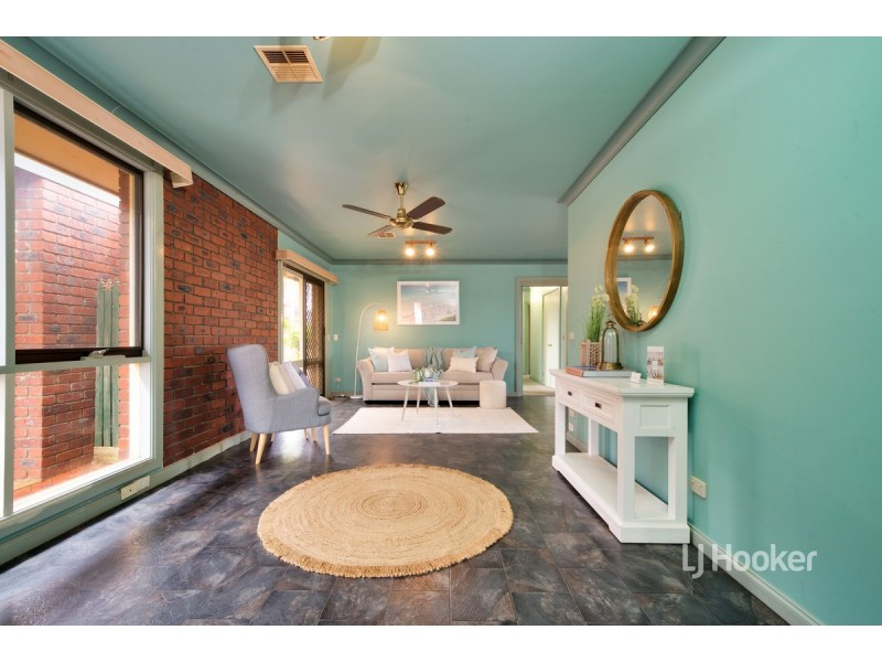 12 Rosslare Court, Hoppers Crossing VIC 3029