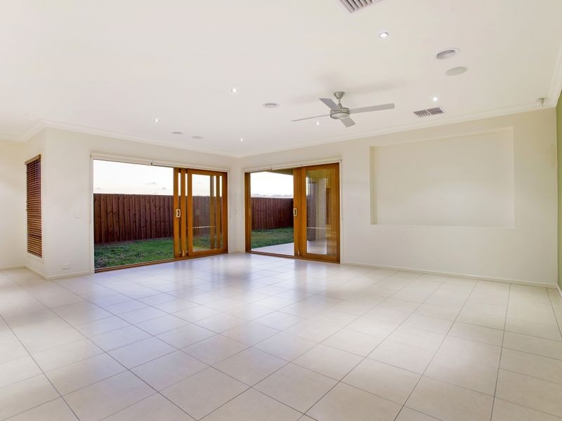 23 Millpond Drive, Point Cook VIC 3030