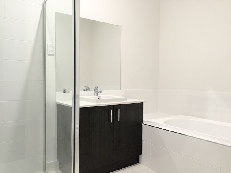 23 Saturn Drive, Truganina VIC 3029