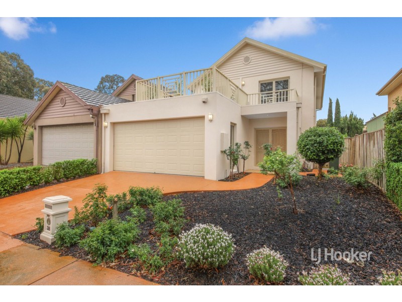 38 Tournament Drive, Sanctuary Lakes VIC 3030