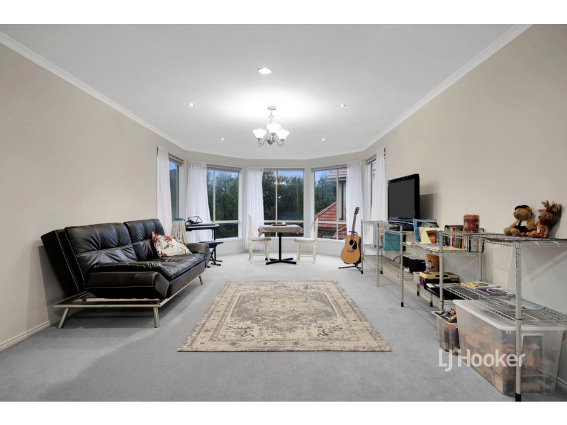 25 Fuchsia Crescent, Point Cook VIC 3030
