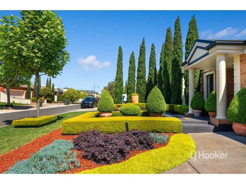 18 Santander Crescent, Point Cook VIC 3030