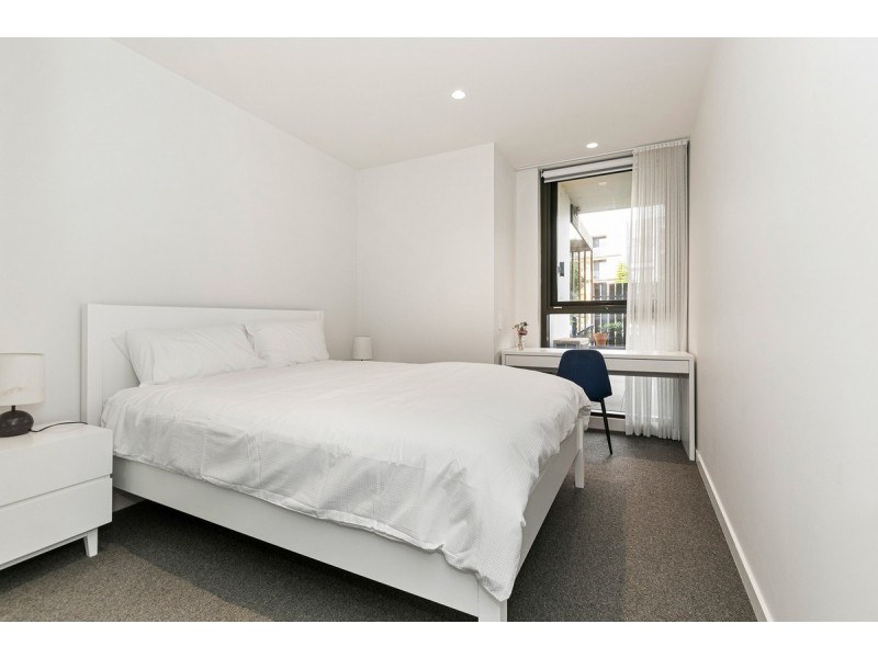 G02/33 Quay Boulevard, Werribee South VIC 3030