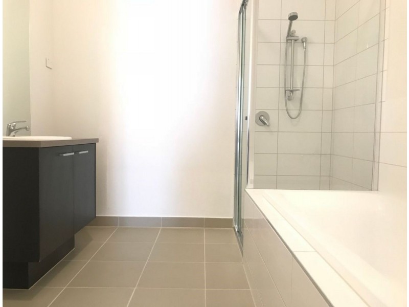 76 Gramercy Boulevard, Point Cook VIC 3030