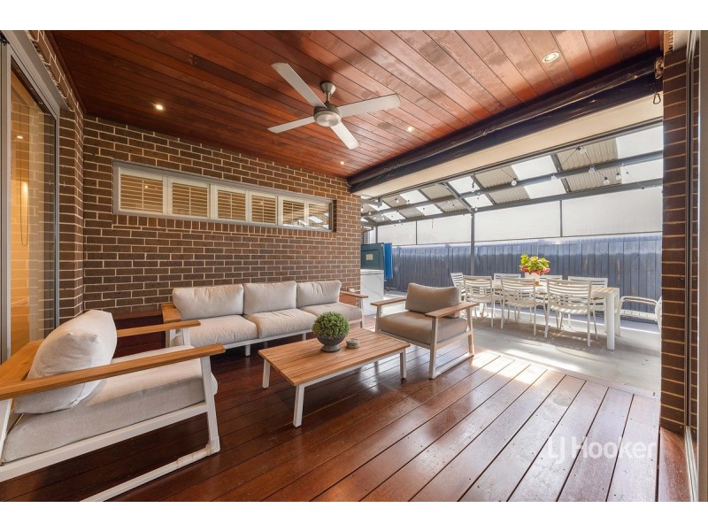 71 Fantail Crescent, Williams Landing VIC 3027