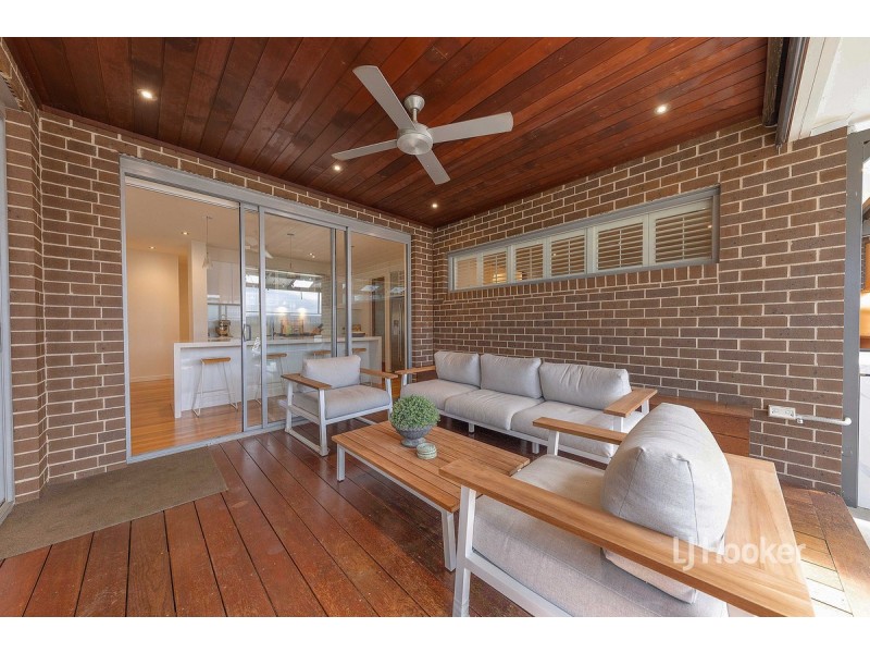 71 Fantail Crescent, Williams Landing VIC 3027
