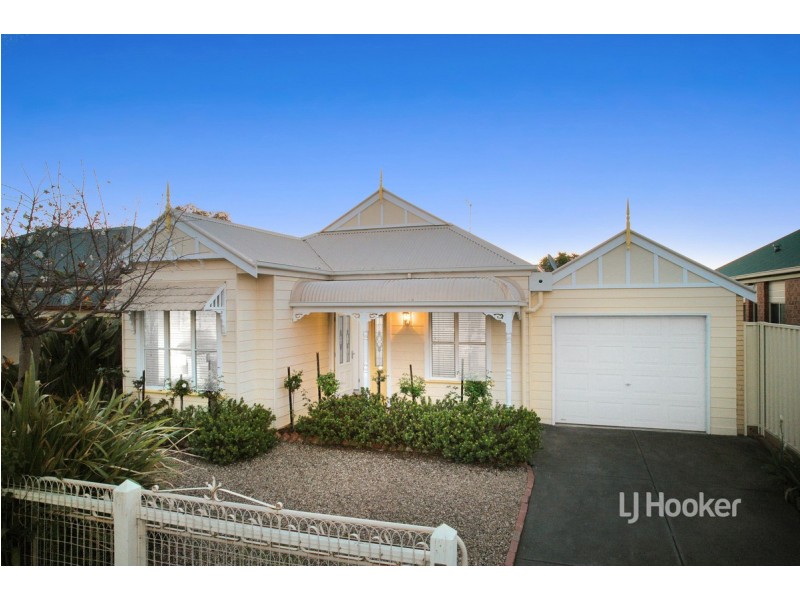 5 Burnley Street, Point Cook VIC 3030