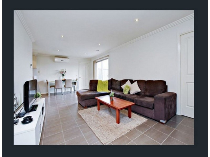 12 Vicky Court, Point Cook VIC 3030