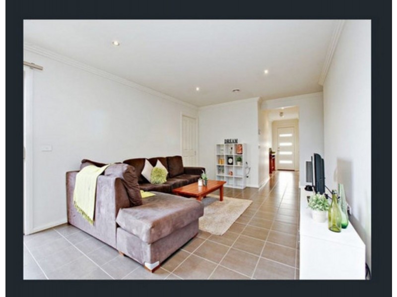 12 Vicky Court, Point Cook VIC 3030