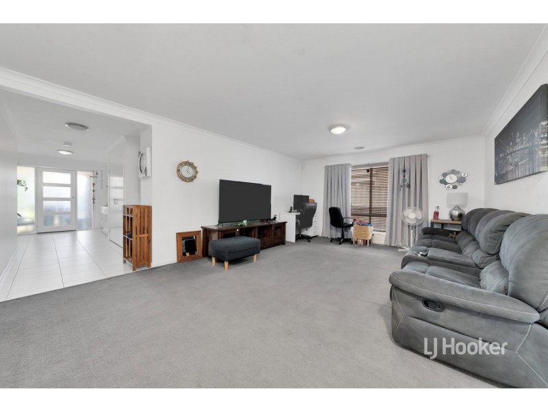 63 Toritta Way, Truganina VIC 3029