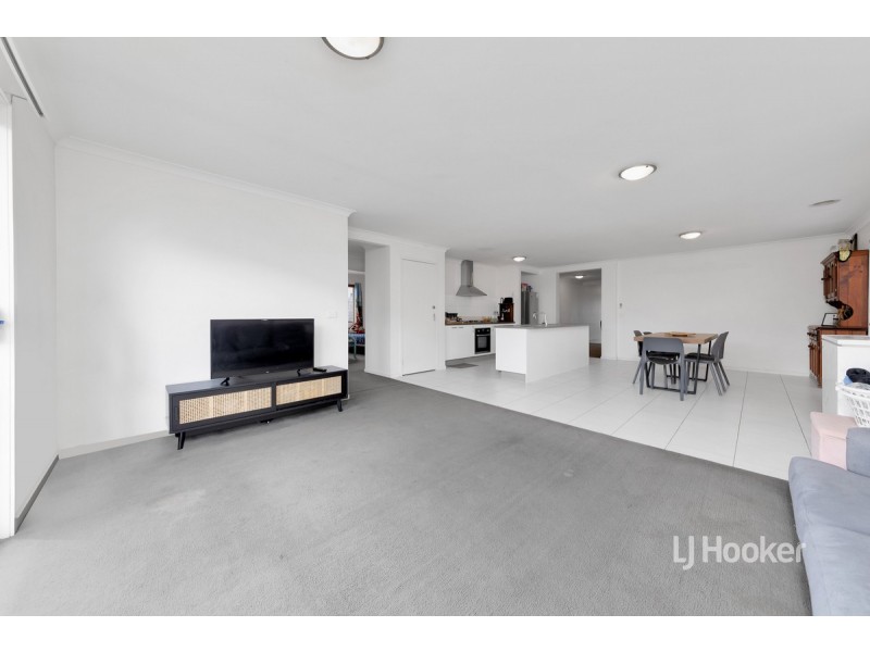 63 Toritta Way, Truganina VIC 3029