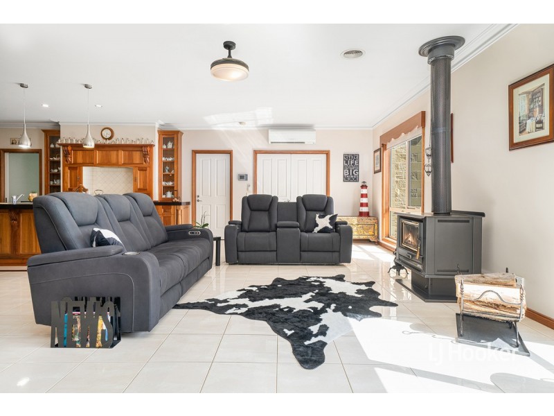 46 Ofarrell Court, Cambrian Hill VIC 3352