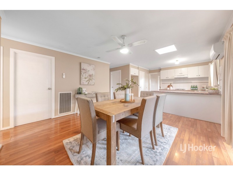 18 Tigris Close, Werribee VIC 3030