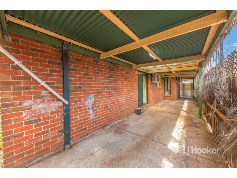 18 Tigris Close, Werribee VIC 3030