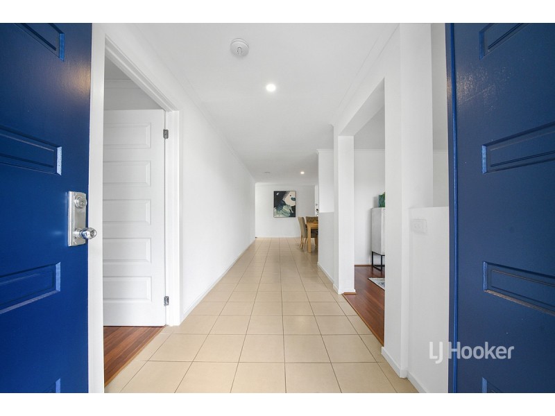 19 Juniper Avenue, Point Cook VIC 3030