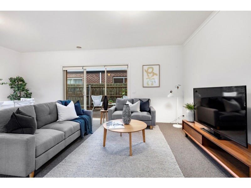 55 Dolphin Crescent, Point Cook VIC 3030