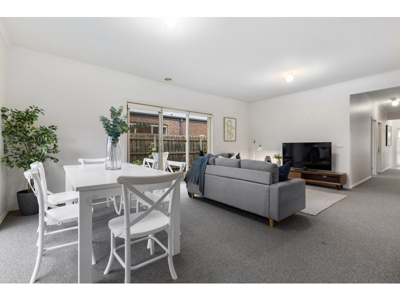 55 Dolphin Crescent, Point Cook VIC 3030