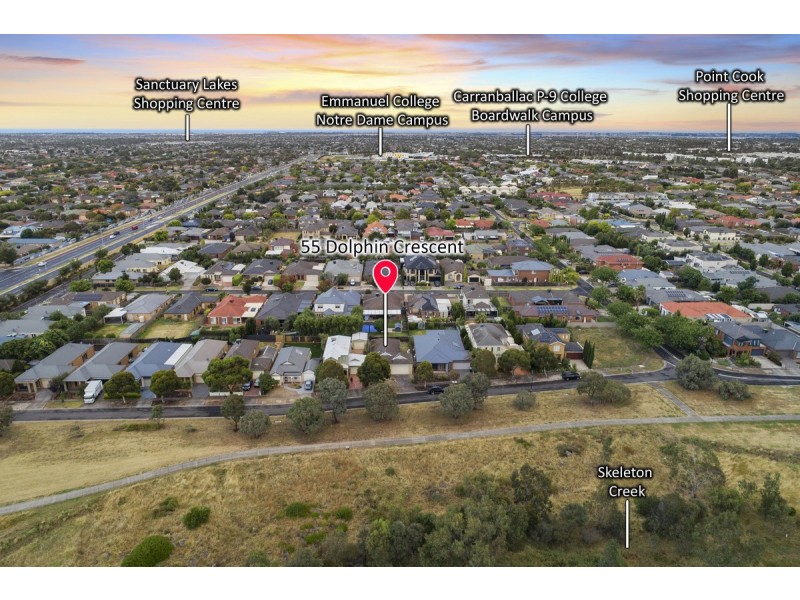 55 Dolphin Crescent, Point Cook VIC 3030