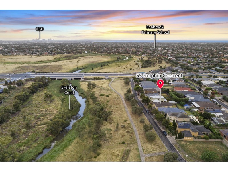55 Dolphin Crescent, Point Cook VIC 3030