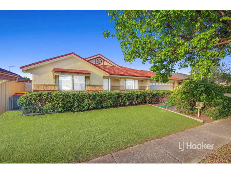 14 Messina Crescent, Point Cook VIC 3030