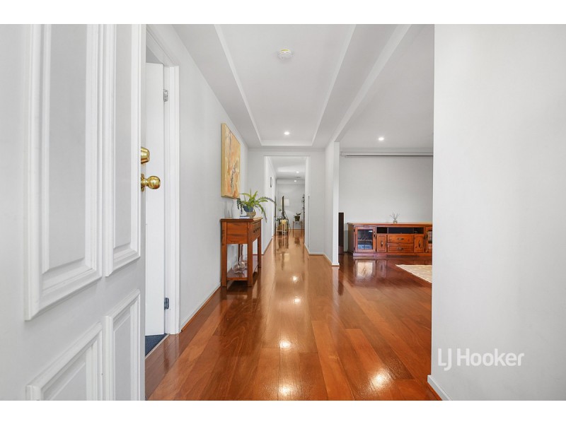 14 Messina Crescent, Point Cook VIC 3030