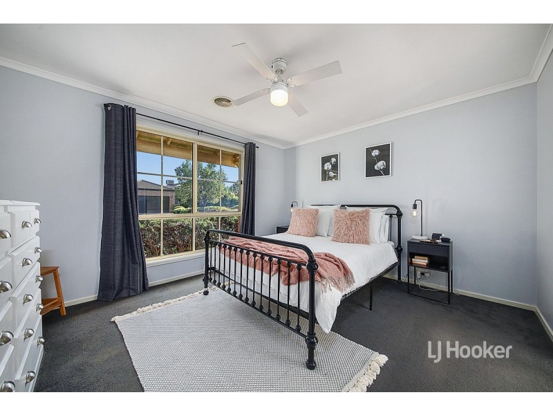 14 Messina Crescent, Point Cook VIC 3030