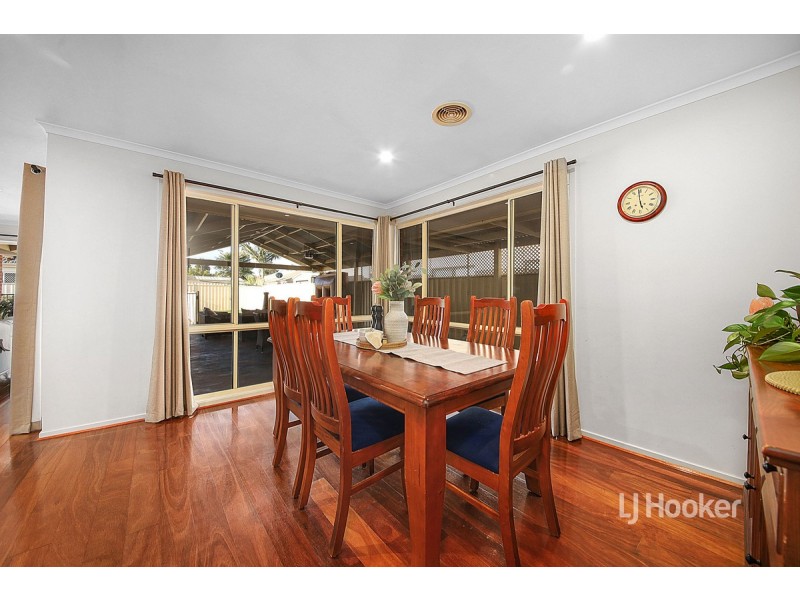 14 Messina Crescent, Point Cook VIC 3030