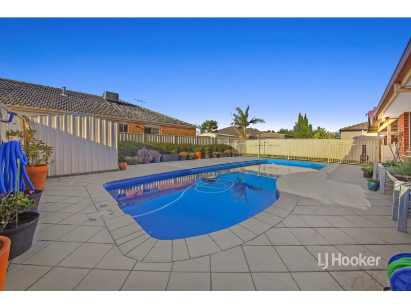 14 Messina Crescent, Point Cook VIC 3030