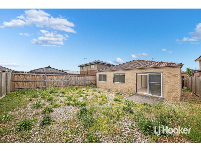 209 Haze Drive, Point Cook VIC 3030