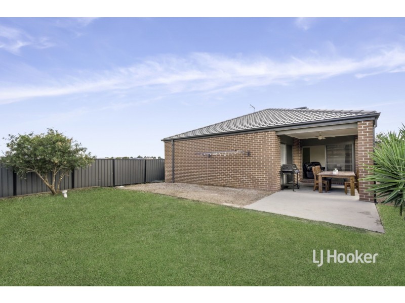 81 Terrene Terrace, Point Cook VIC 3030