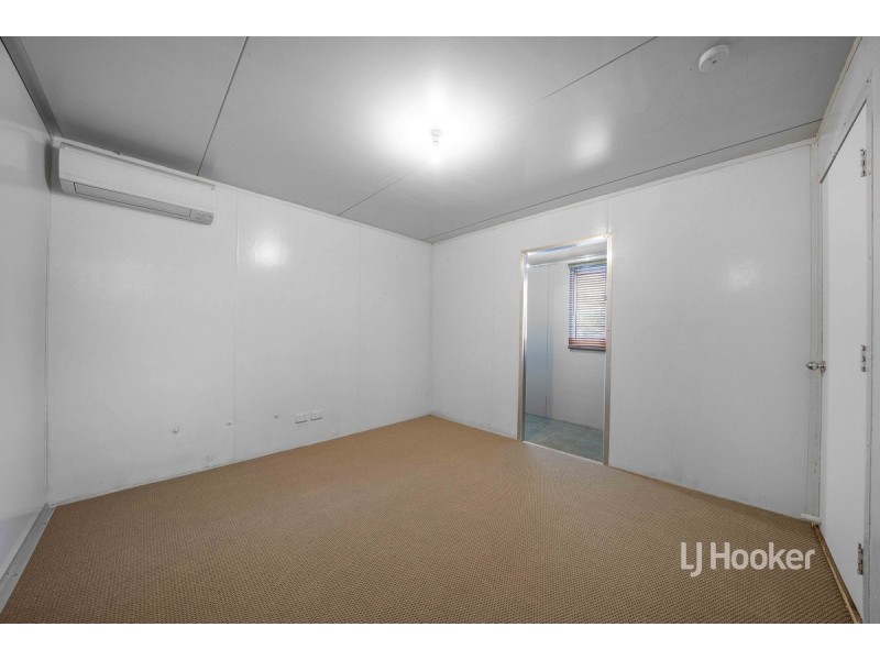 3 Landau Place, Melton West VIC 3337