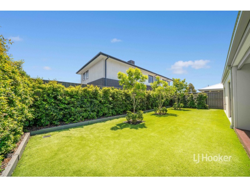 42 Wavertree Crescent, Werribee VIC 3030