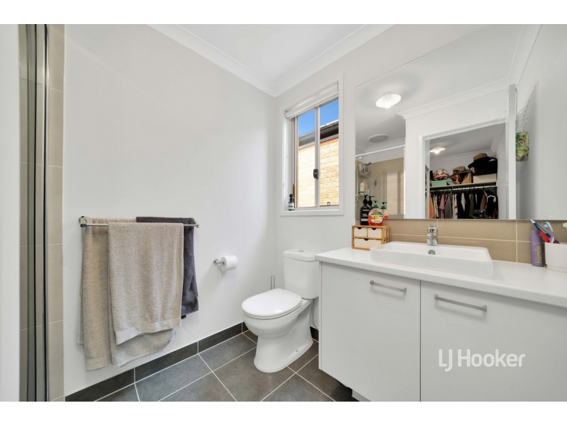 11 Festivity Street, Tarneit VIC 3029
