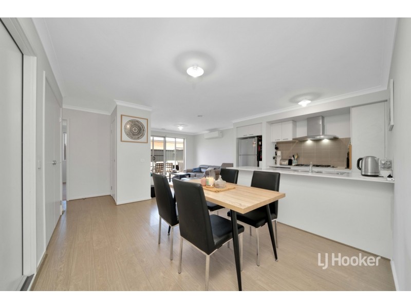 11 Festivity Street, Tarneit VIC 3029
