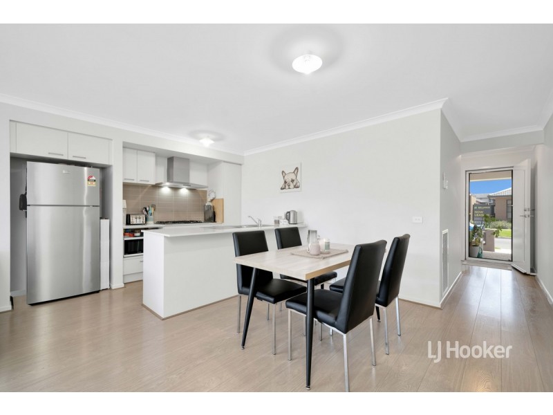 11 Festivity Street, Tarneit VIC 3029