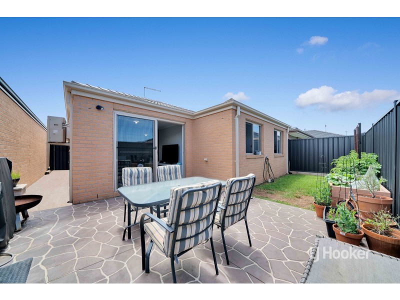 11 Festivity Street, Tarneit VIC 3029