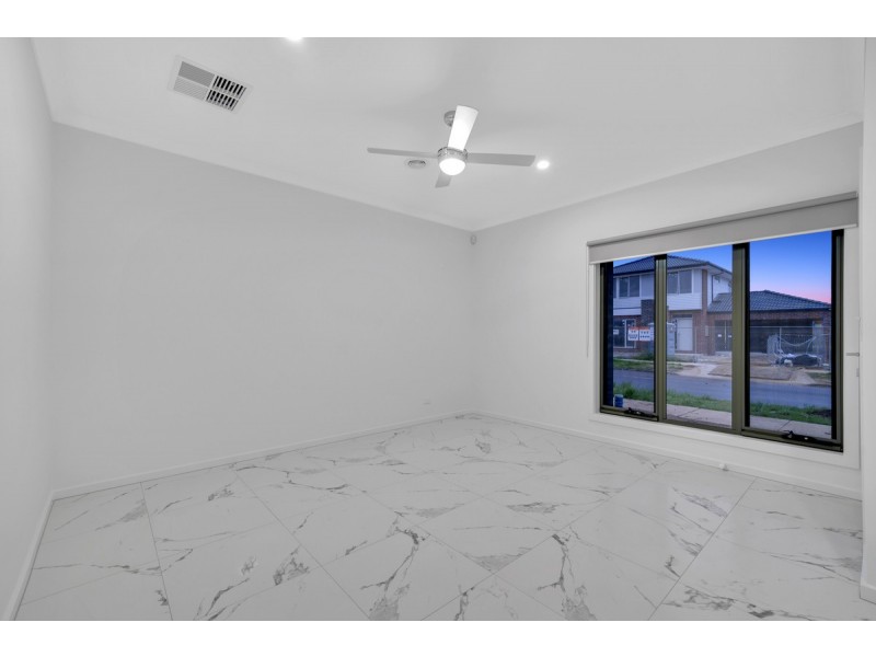 25 Ditmars Avenue, Point Cook VIC 3030